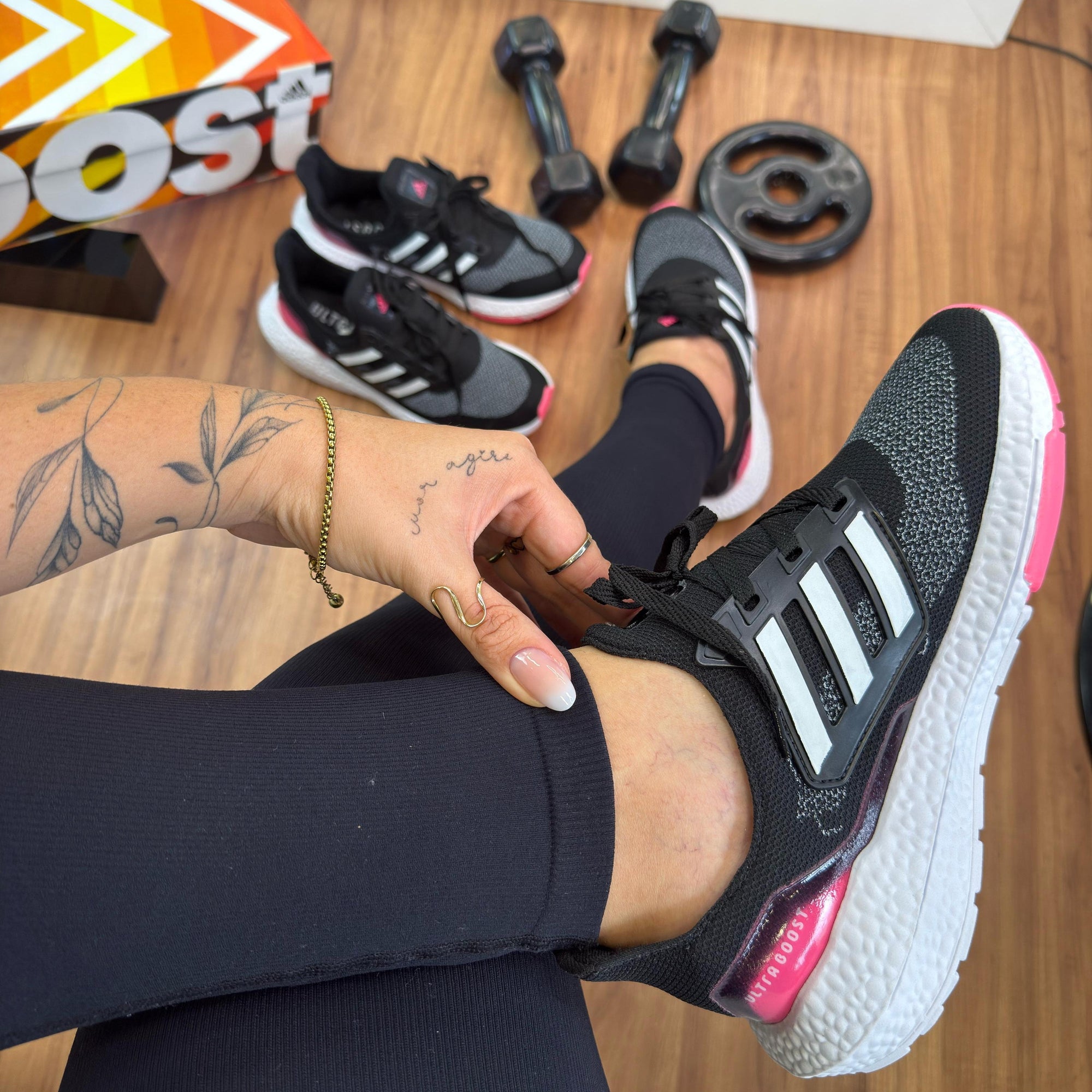 Tênis Adidas Ultra Boost - Premium