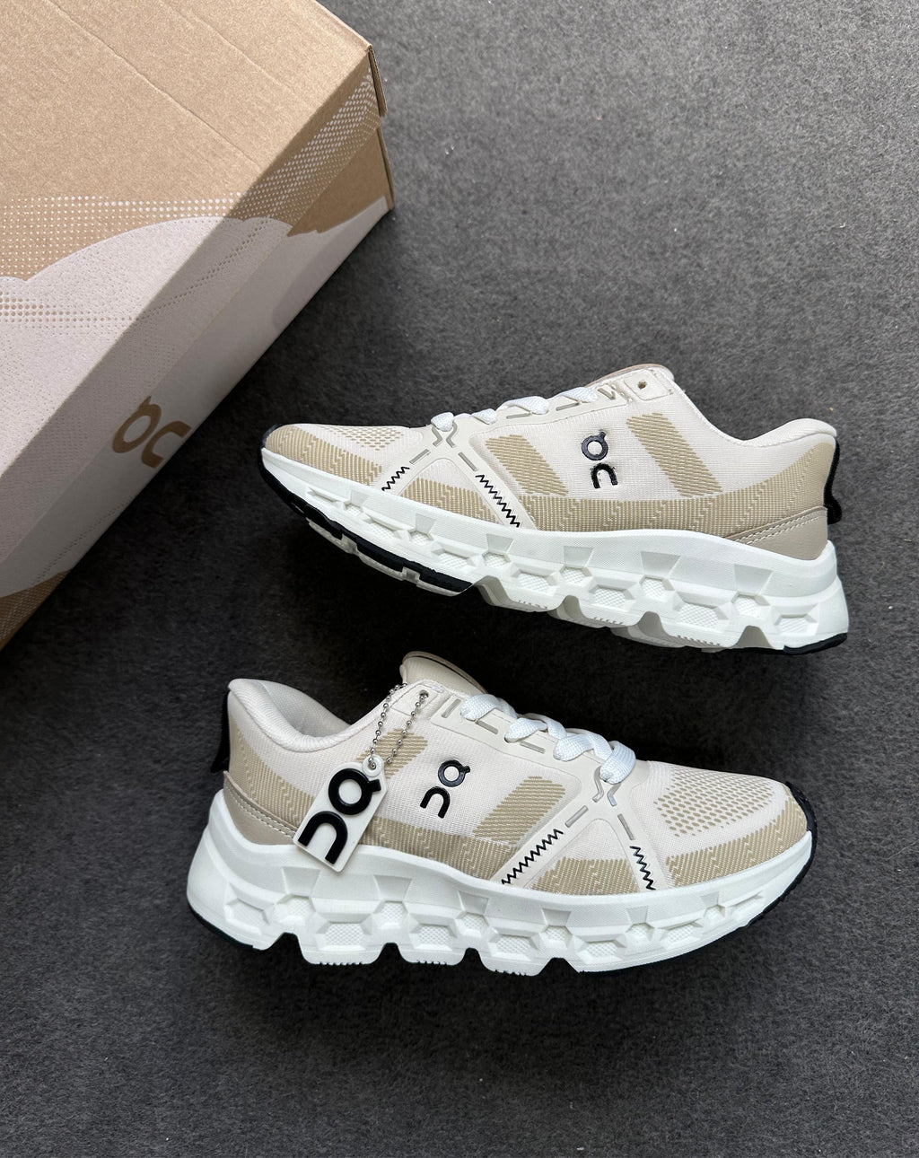 Tênis On Cloud Surfer Max | Premium