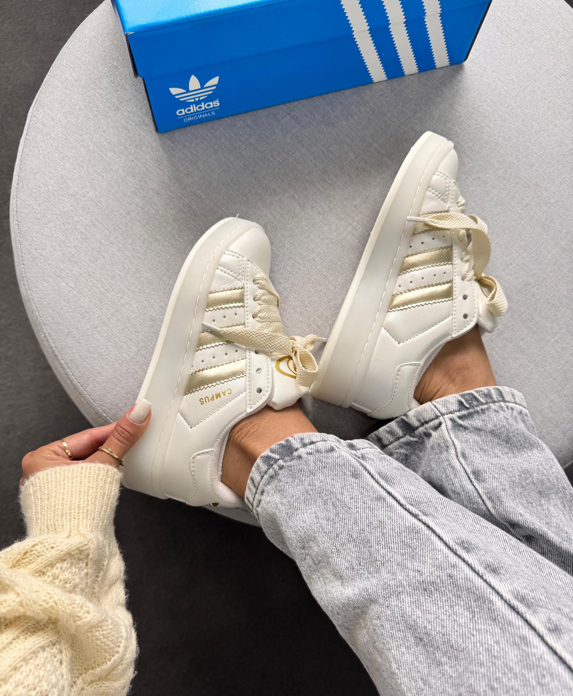 Tênis Campus Réveillon - Premium