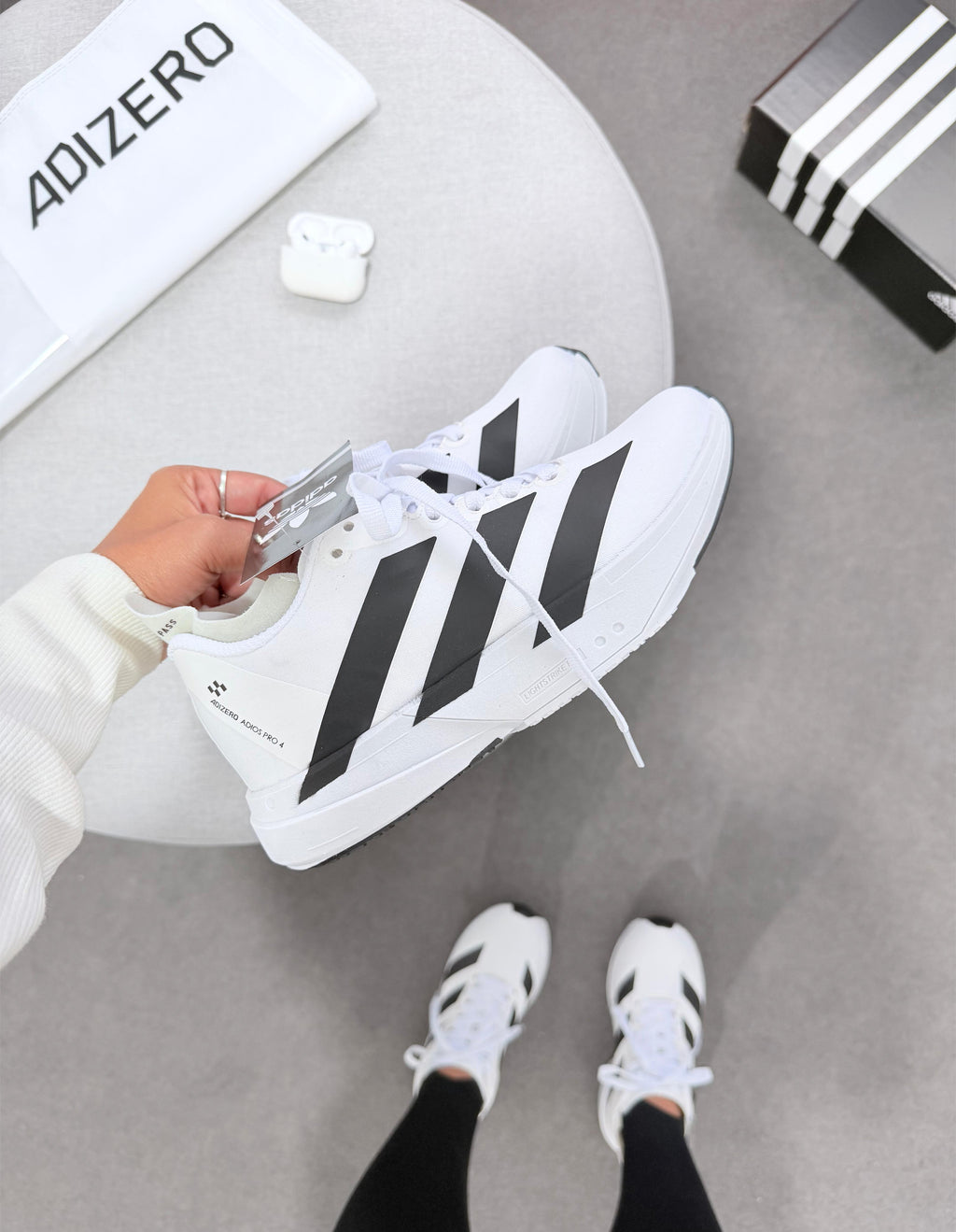 Tênis Adidas PRO 4 | Premium