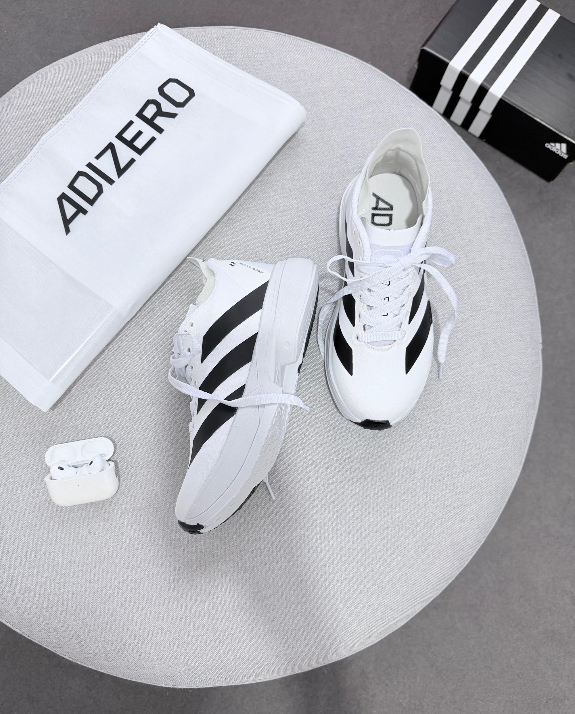 Tênis Adidas PRO 4 | Premium