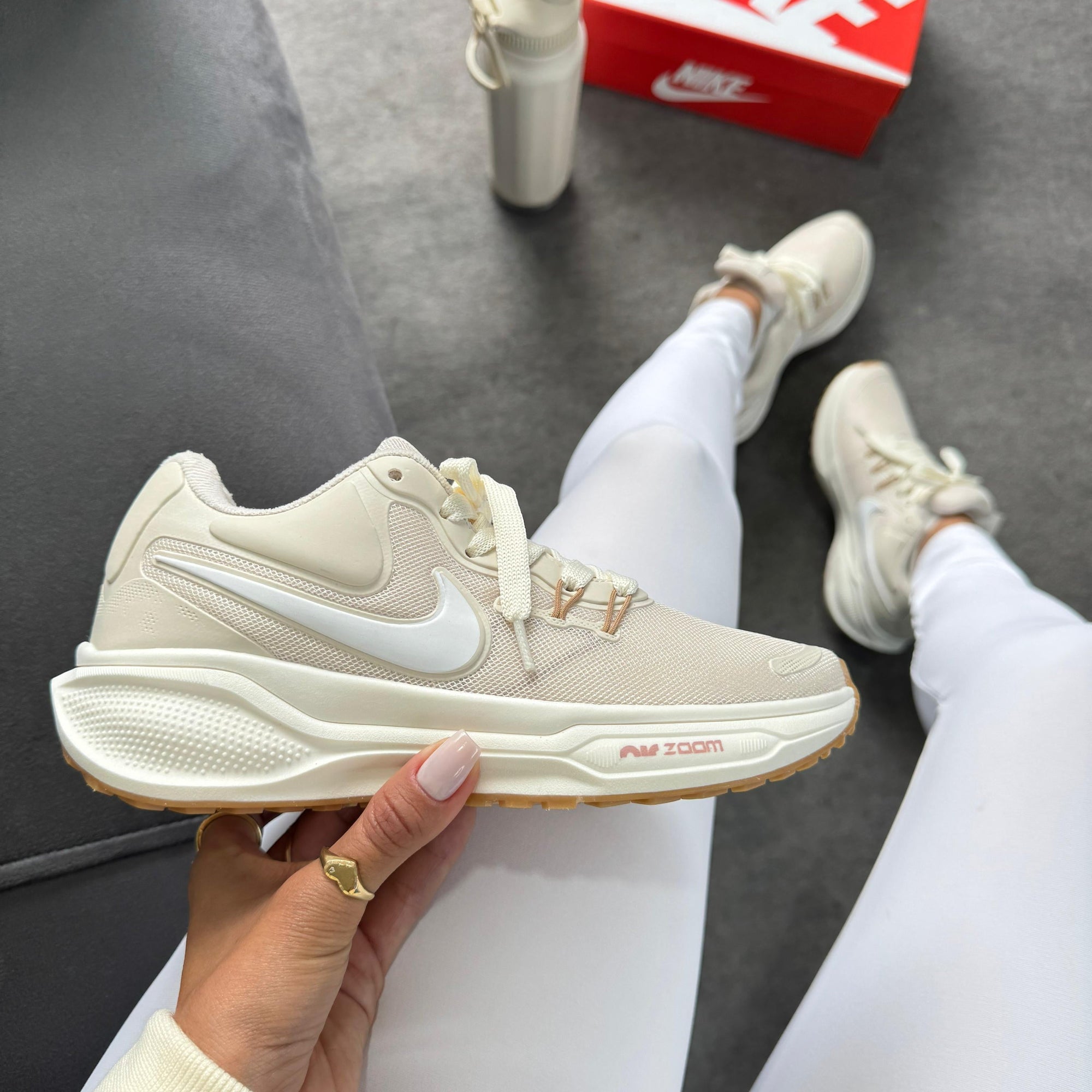 Tênis Zoom Revolution - Premium